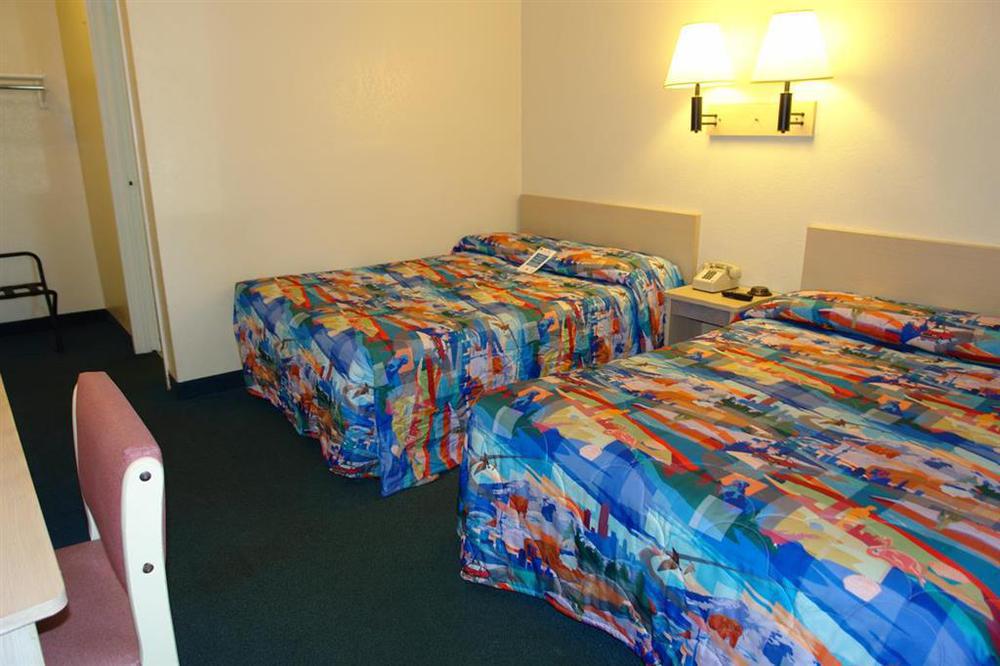 Travelodge By Wyndham Pompano Beach Bilik gambar